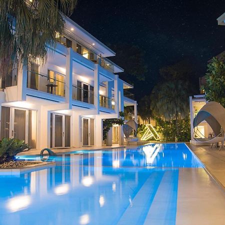 Hotel Astoria Current Boracay Aklan Esterno foto